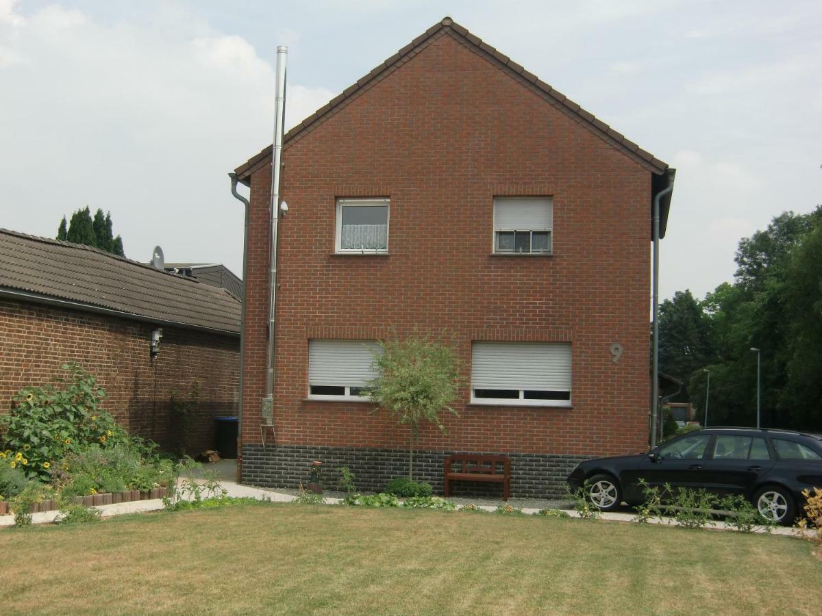 Domi'S Gaestehaus Bergheim  Exteriör bild